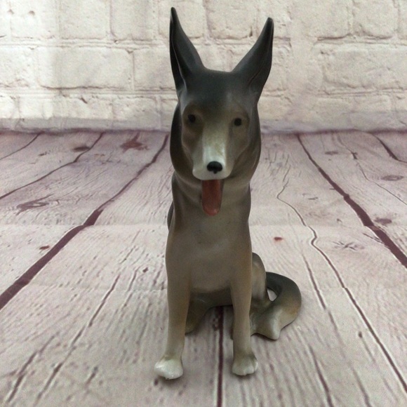 Vintage Erphila German Shepherd Dog Figurine Made in Germany - Picture 5 of 7